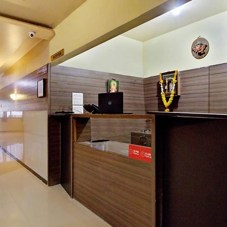 Oyo Slp013 Savan And Sapna Lodging Hotel Solapur Ngoại thất bức ảnh