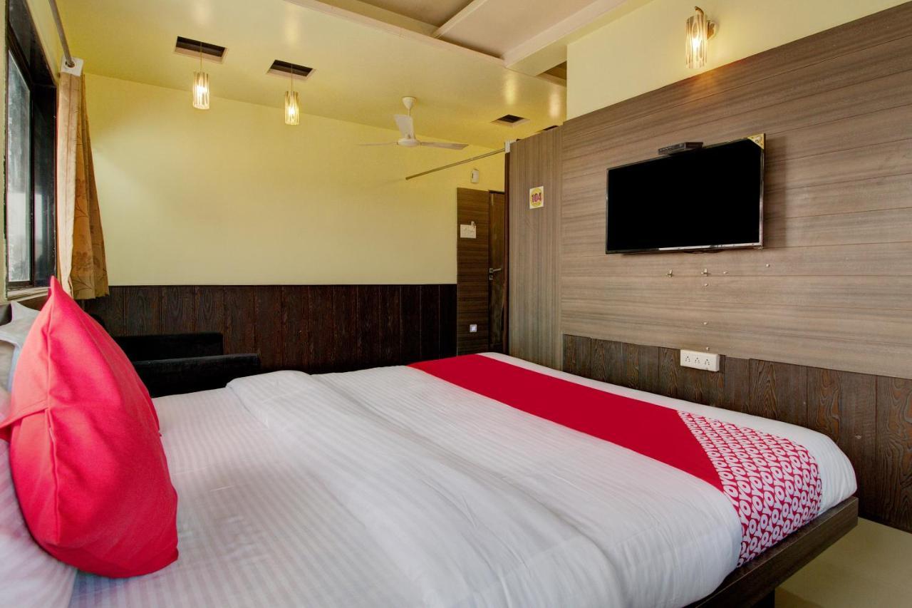 Oyo Slp013 Savan And Sapna Lodging Hotel Solapur Ngoại thất bức ảnh